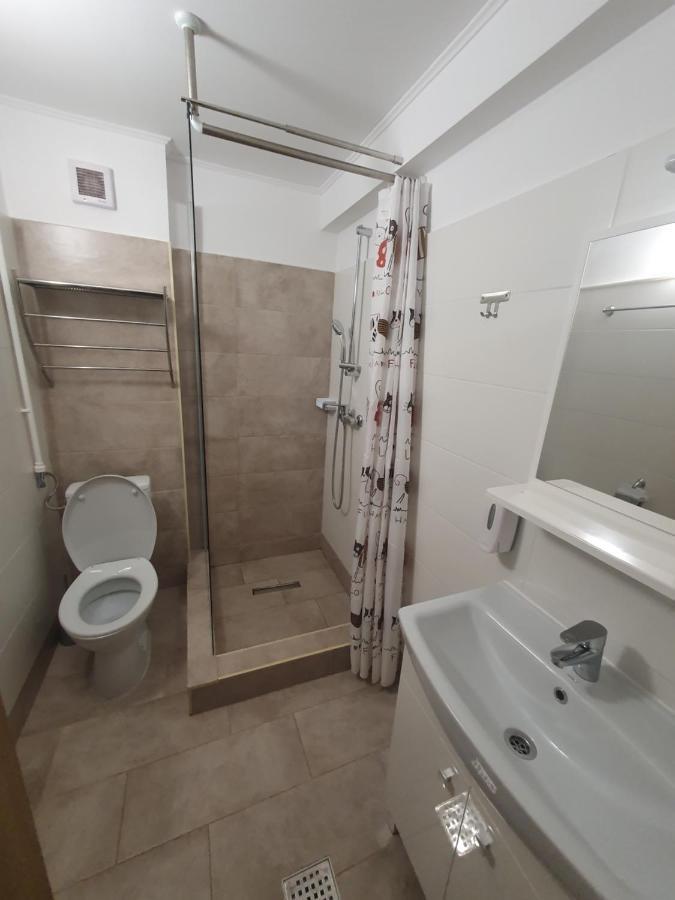 Stay Inn Rediu Valea Lupului  Exterior photo