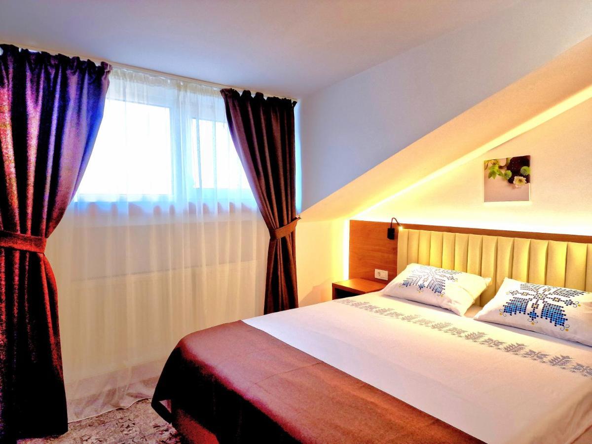 Stay Inn Rediu Valea Lupului  Exterior photo