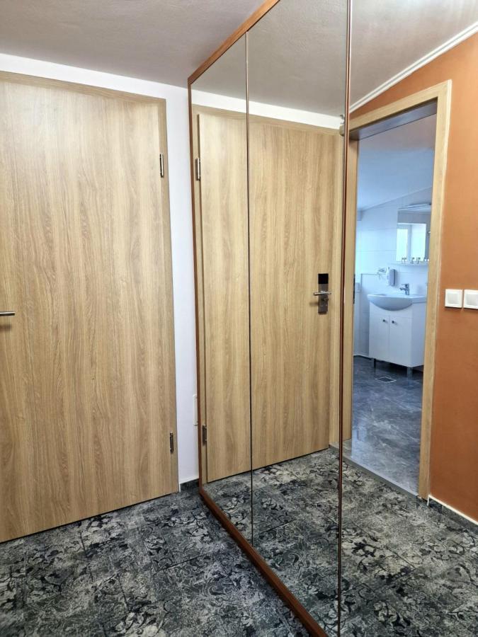Stay Inn Rediu Valea Lupului  Exterior photo